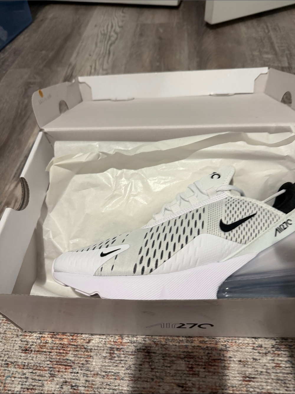 Nike Air Max 270 White/Black Lightweight Sneaker